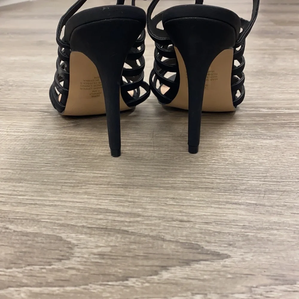 Madden girl cages heel - Picture 6 of 8